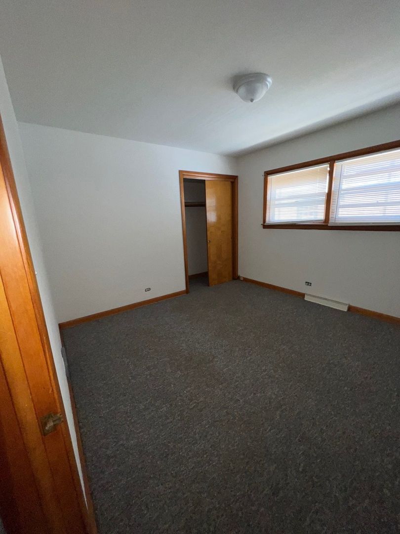 3851 N Whipple Street Unit: 2