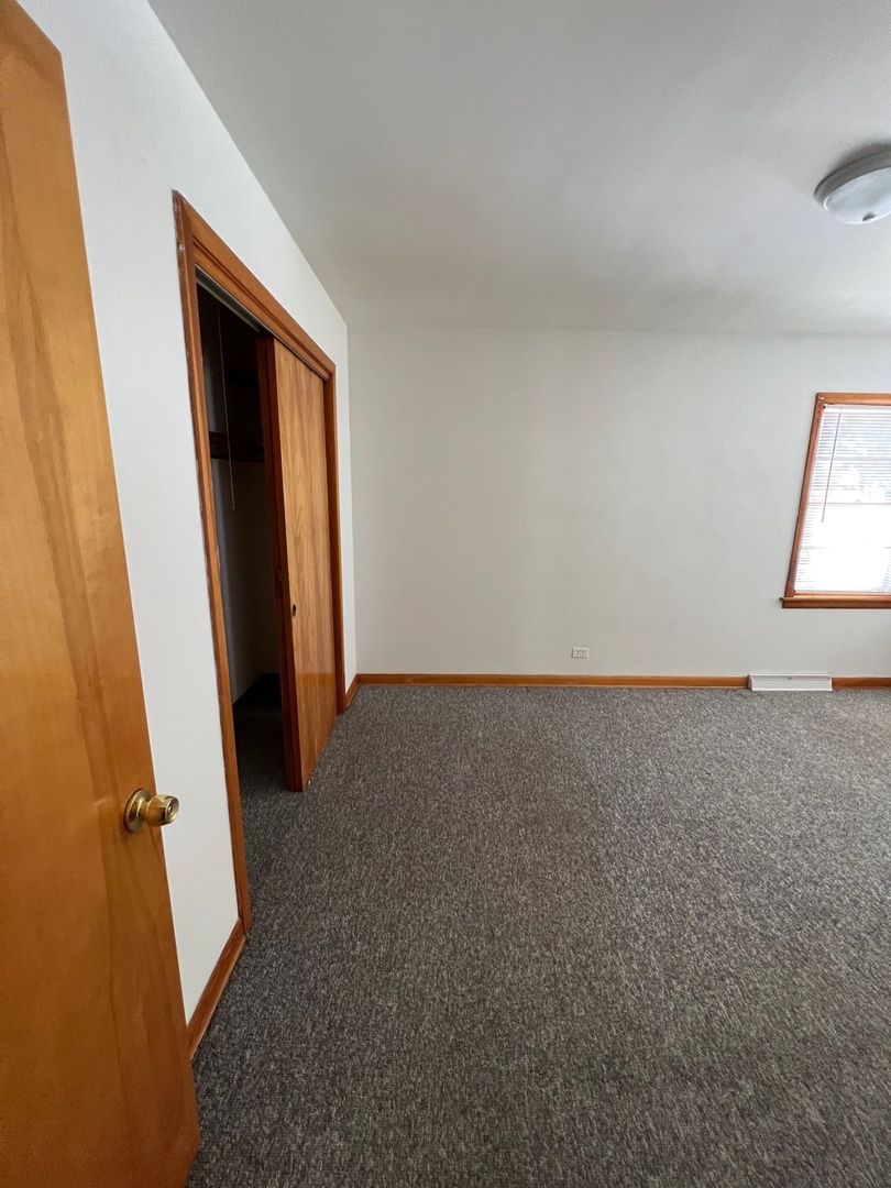 3851 N Whipple Street Unit: 2