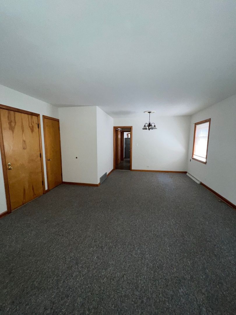 3851 N Whipple Street Unit: 2