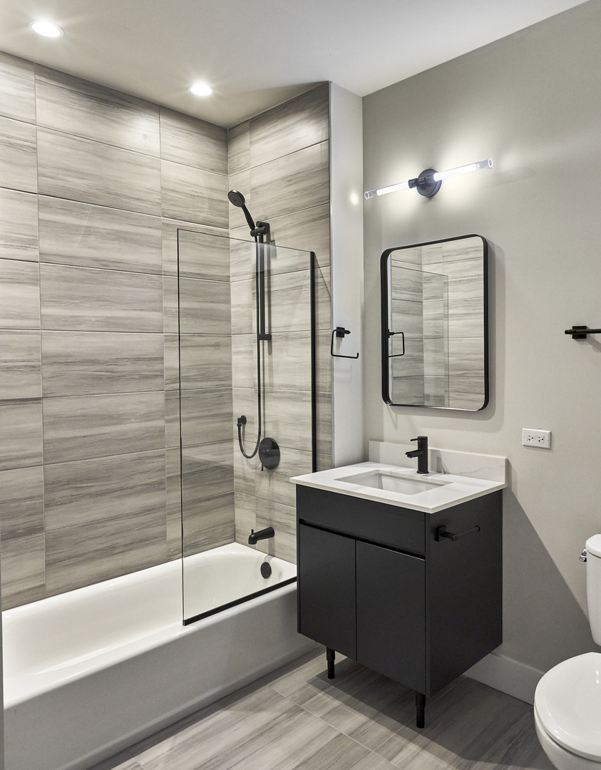 451 E Pershing Avenue Unit: 501