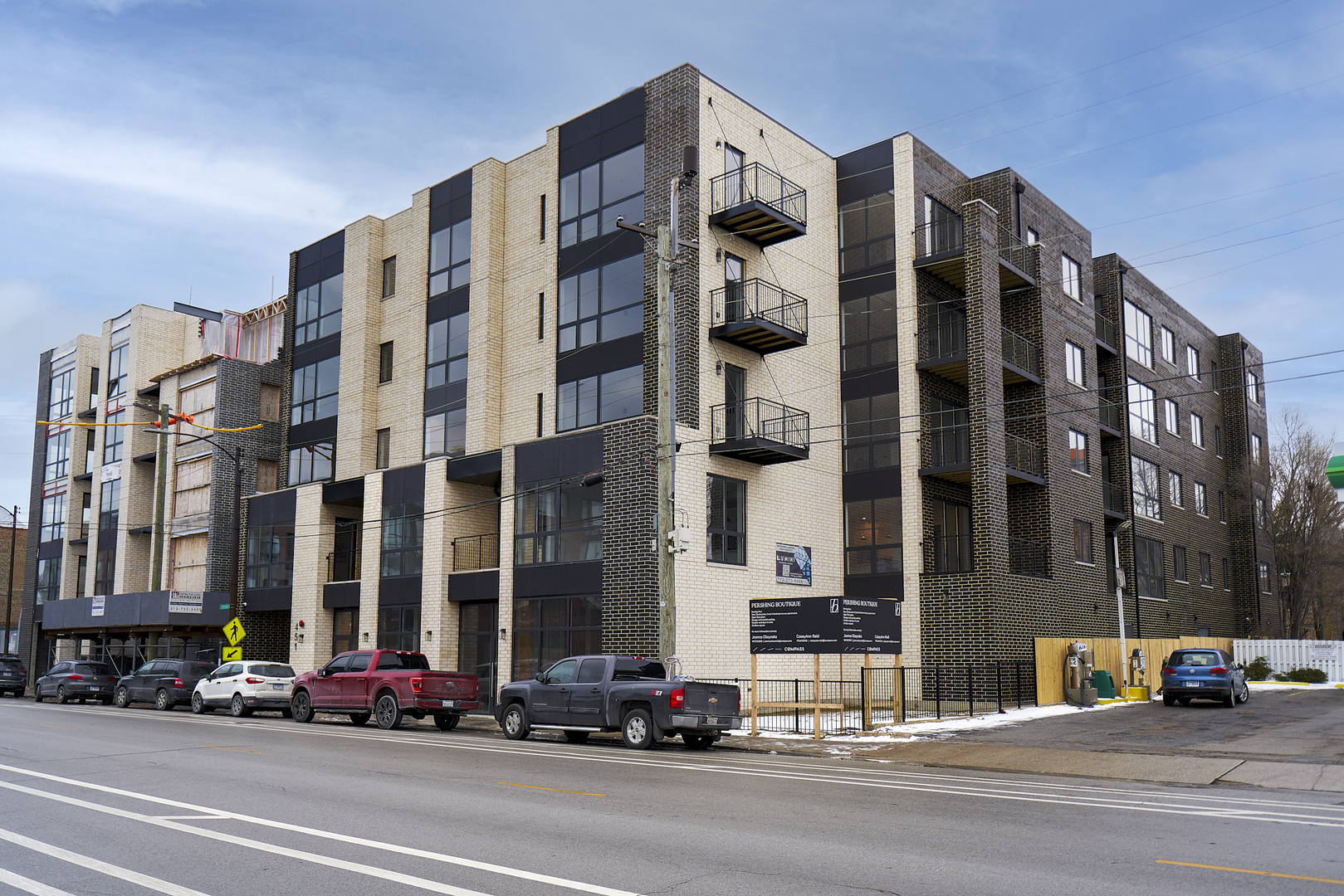 451 E Pershing Avenue Unit: 501