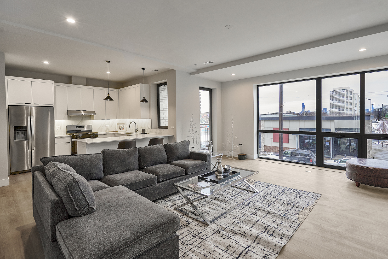 451 E Pershing Avenue Unit: 501