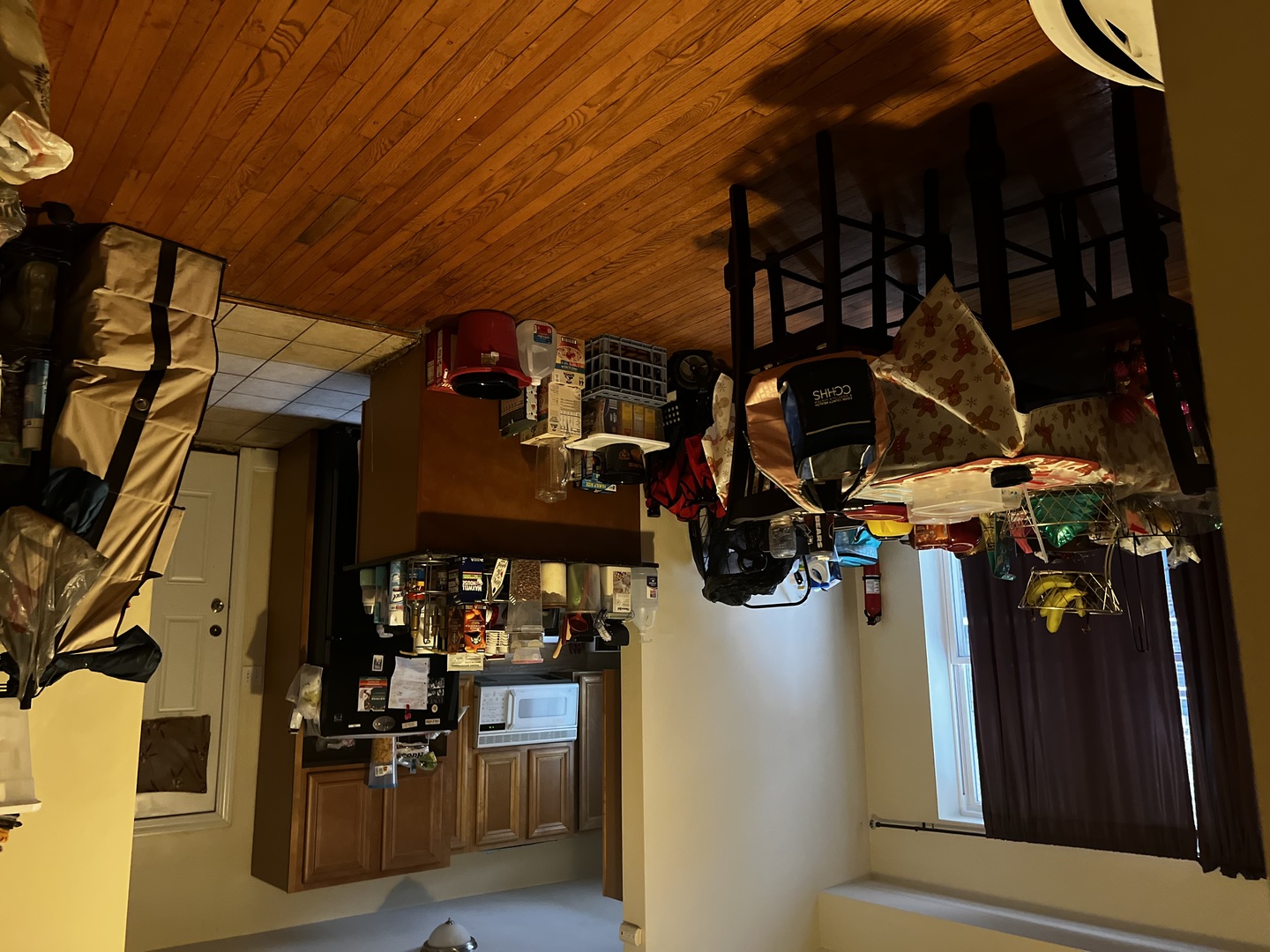 7553 N Ridge Avenue Unit: 2N