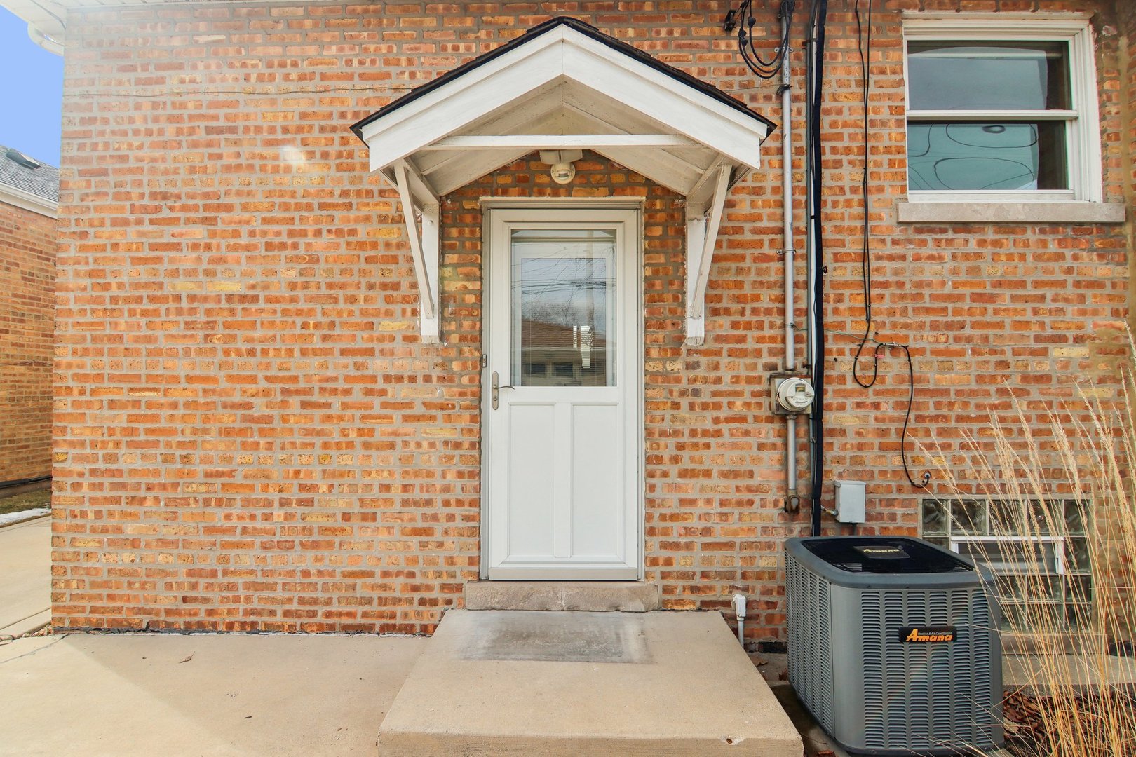 5819 S Austin Avenue