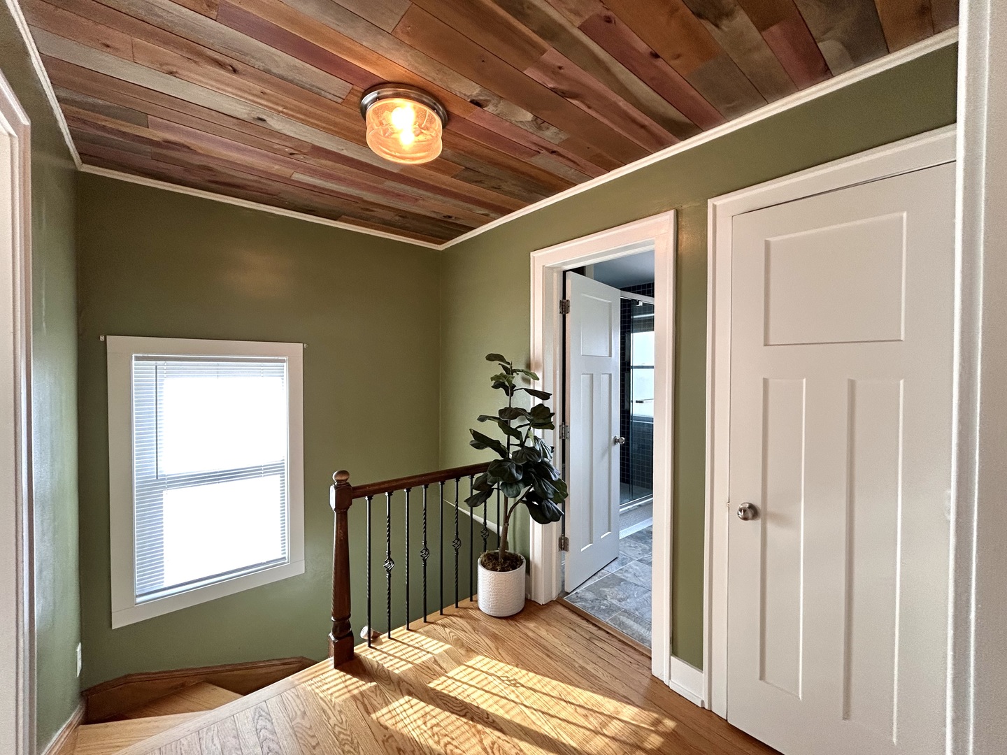 14321 S Clark Street