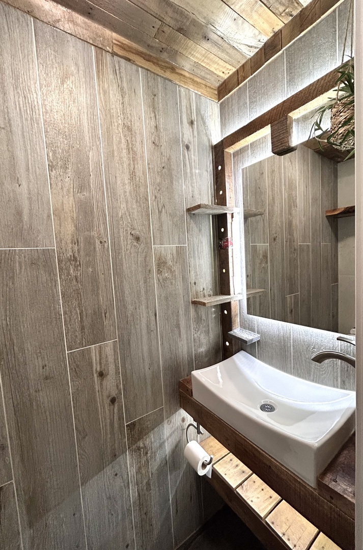 14321 S Clark Street