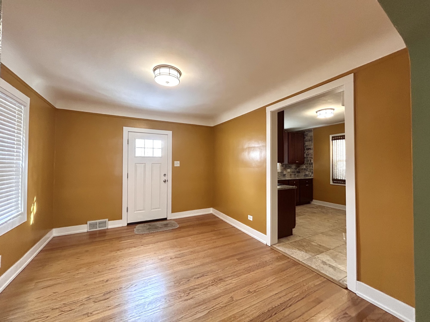 14321 S Clark Street