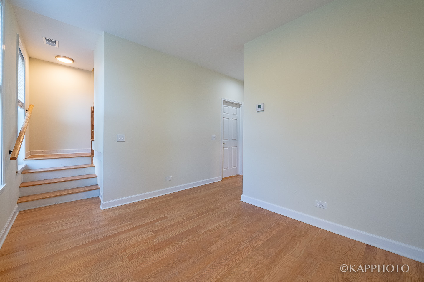 2239 W Cornelia Avenue