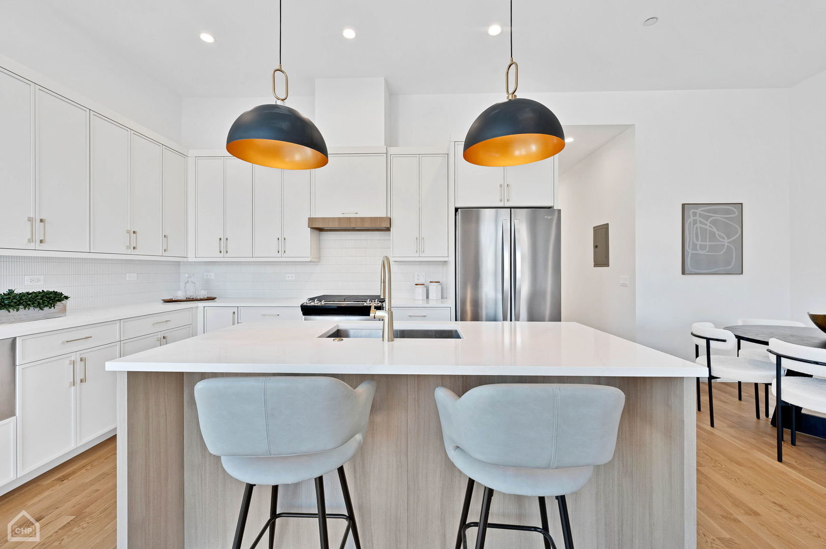 2127 W Madison Street Unit: 303
