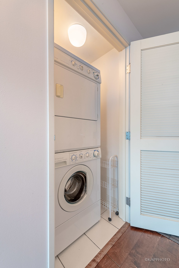 1720 Maple Avenue Unit: 2760