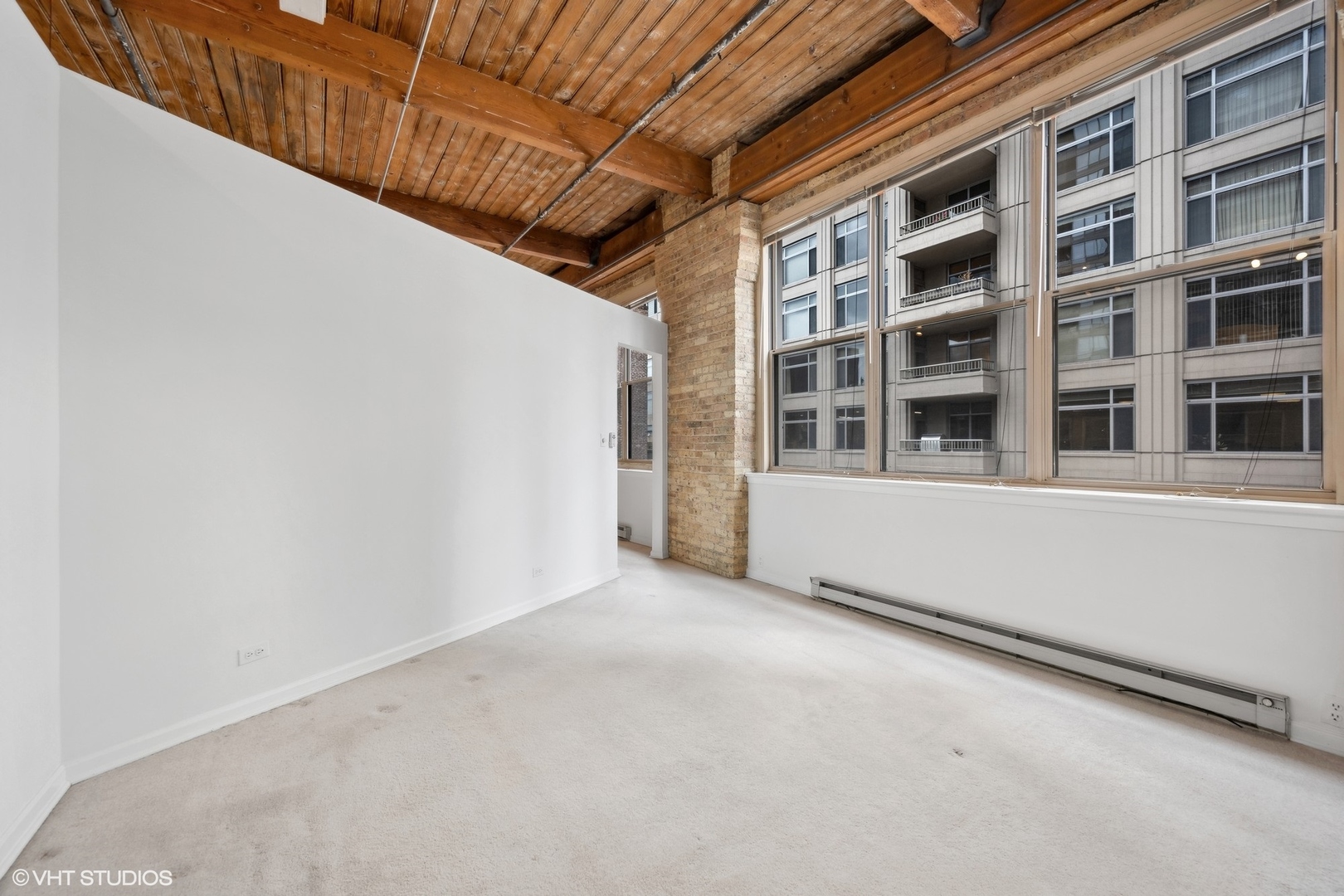 540 N Lake Shore Drive Unit: 715
