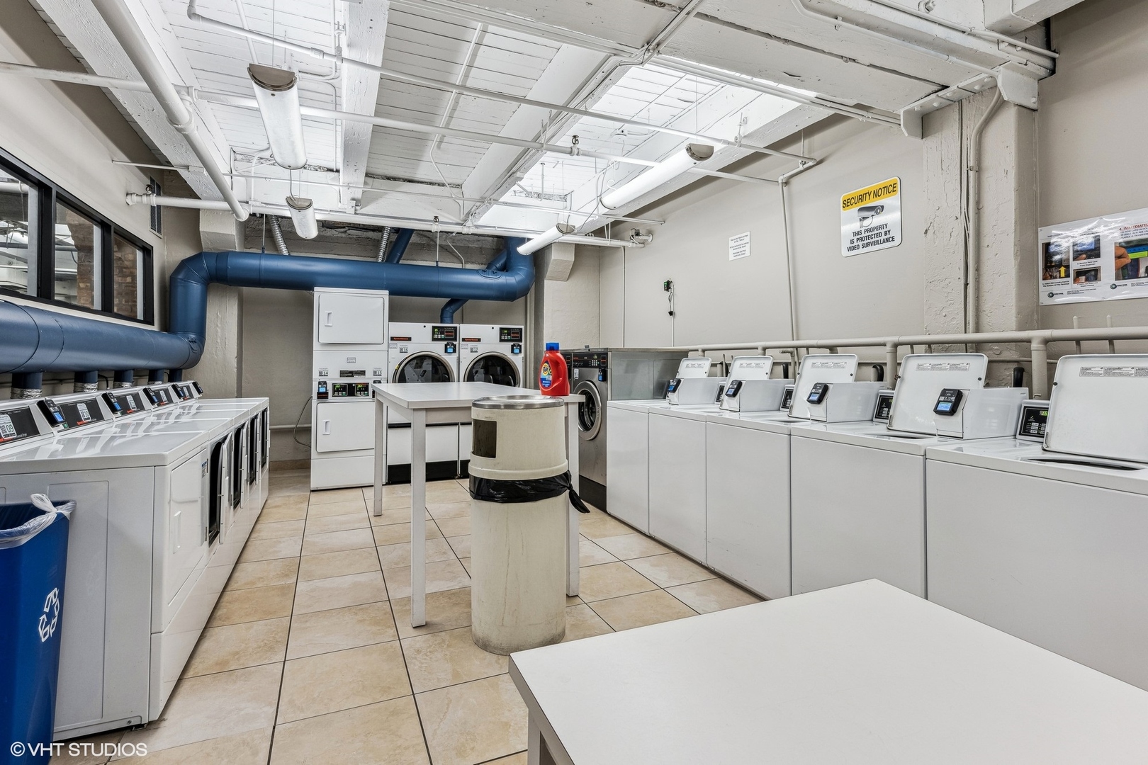 540 N Lake Shore Drive Unit: 715