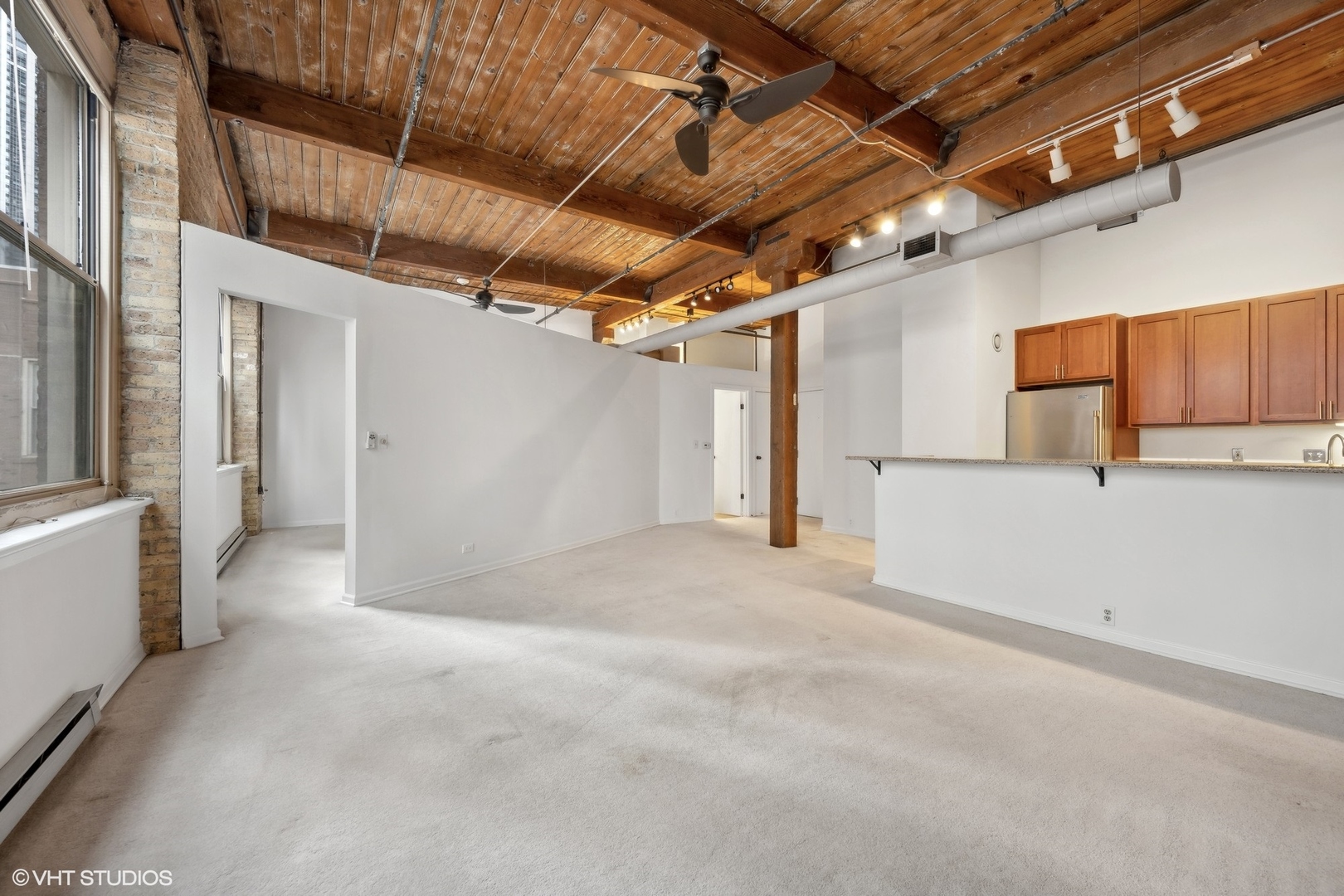 540 N Lake Shore Drive Unit: 715