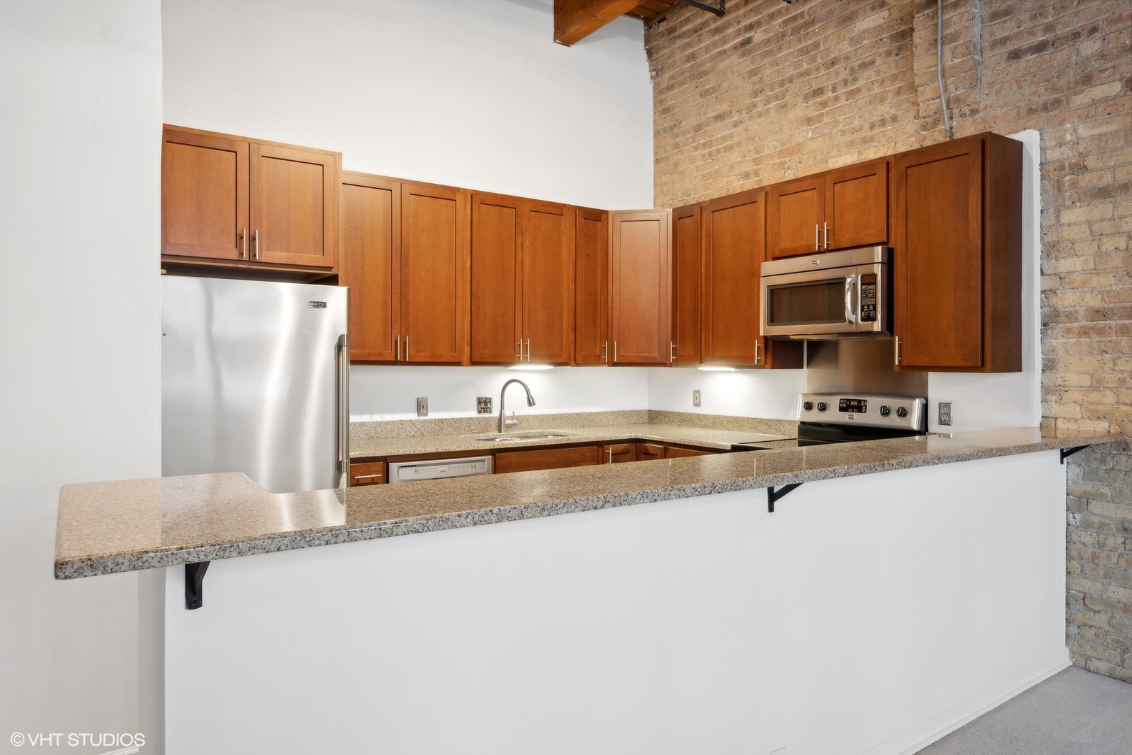 540 N Lake Shore Drive Unit: 715