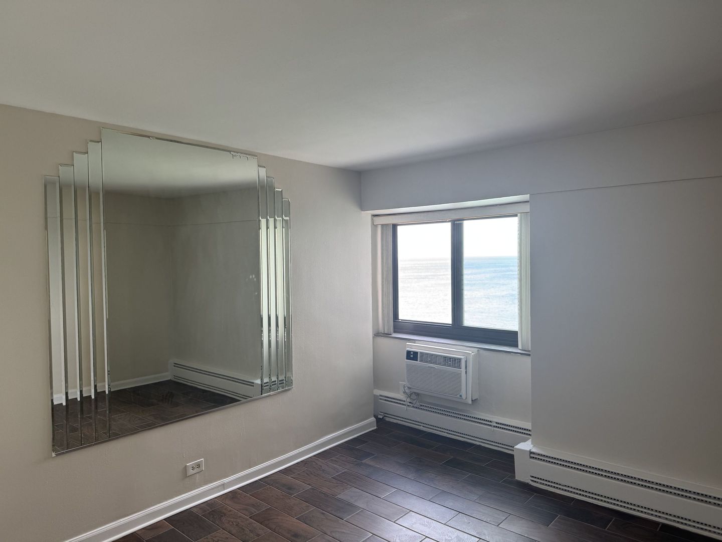 7337 S South Shore Drive Unit: 923