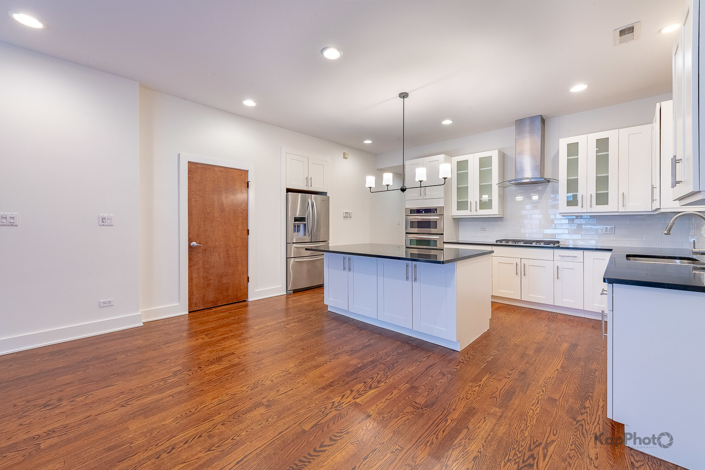 1242 W Jackson Boulevard Unit: 2E