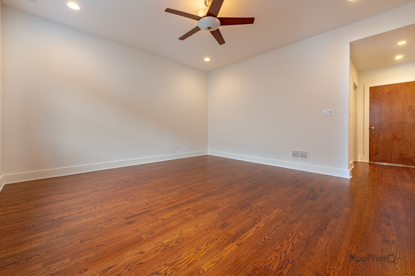 1242 W Jackson Boulevard Unit: 2E
