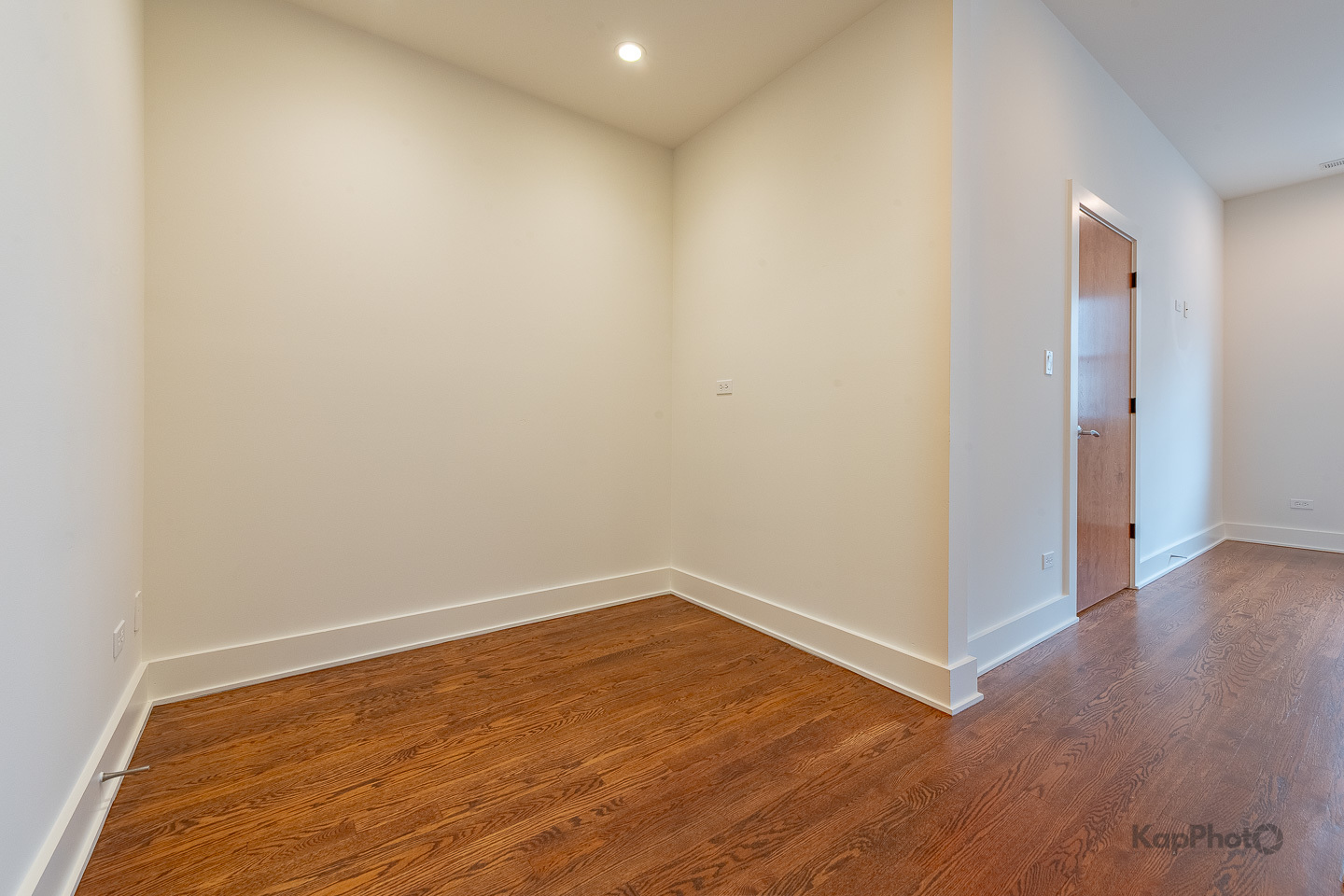 1242 W Jackson Boulevard Unit: 2E