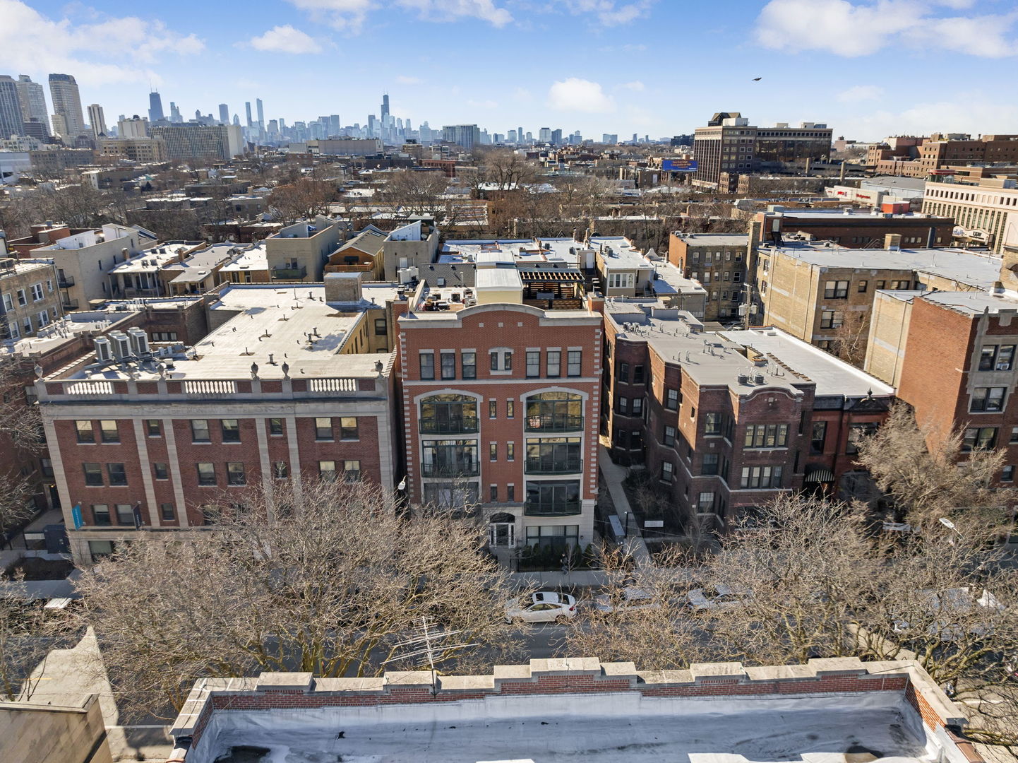 727 W BELMONT Avenue Unit: 8