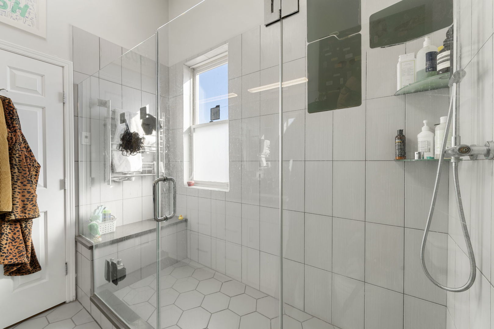 727 W BELMONT Avenue Unit: 8