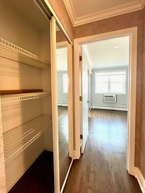 4600 N Cumberland Avenue Unit: 611