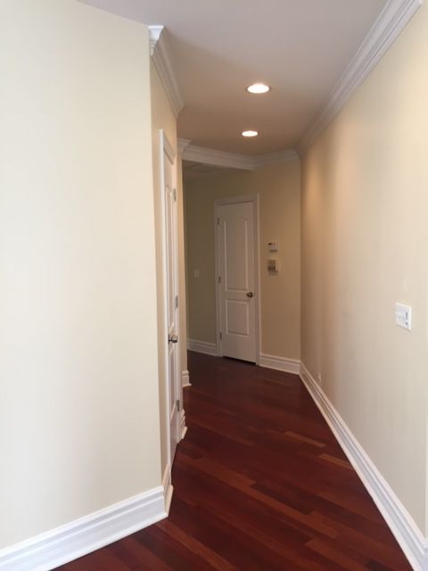 36 S Ashland Avenue Unit: 201