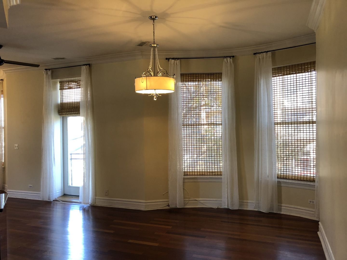 36 S Ashland Avenue Unit: 201