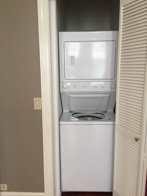 36 S Ashland Avenue Unit: 201