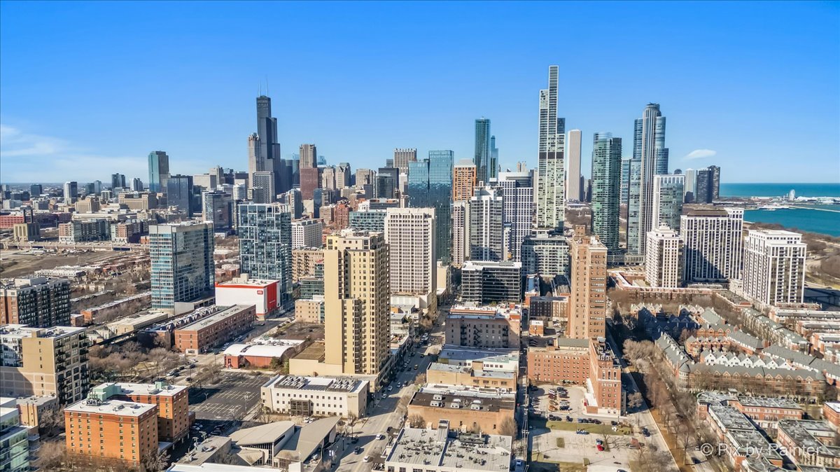 1720 S Michigan Avenue Unit: 1412