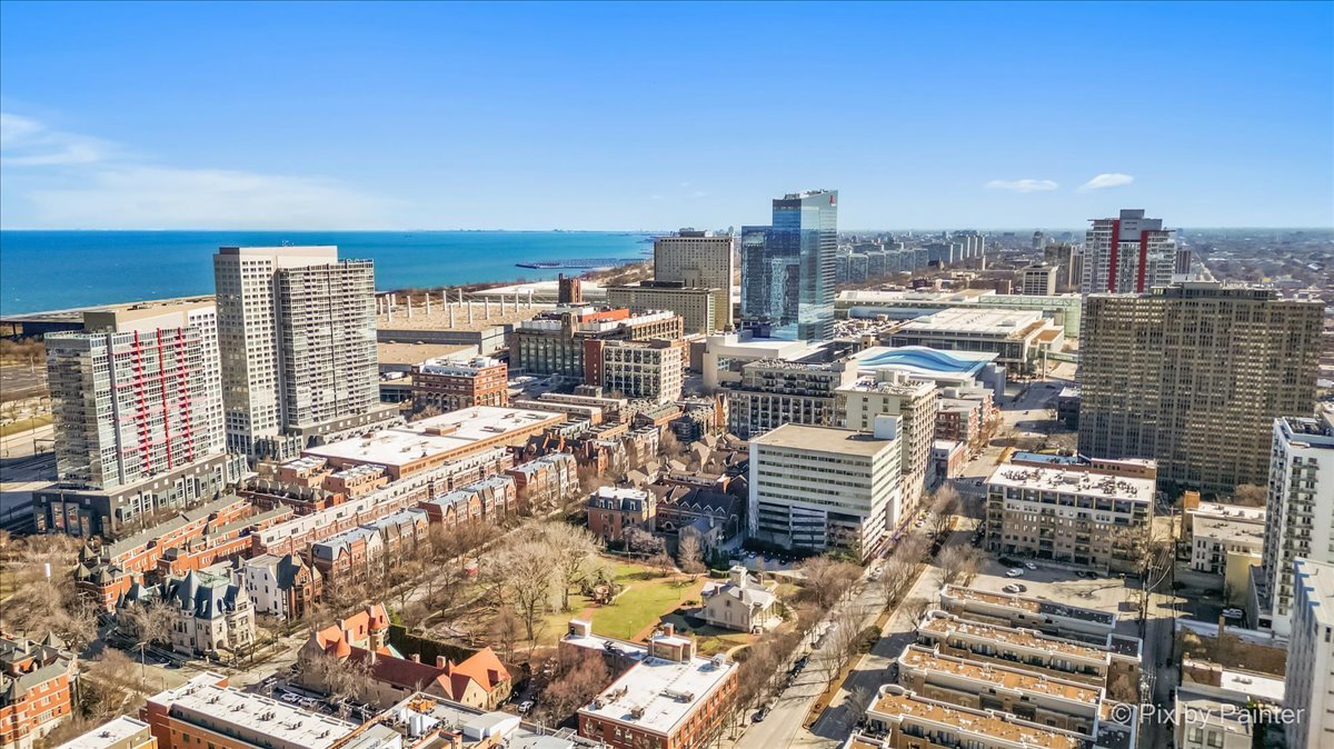1720 S Michigan Avenue Unit: 1412