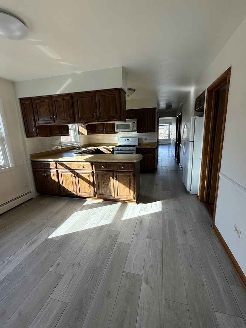 8527 W Berwyn Avenue Unit: 2