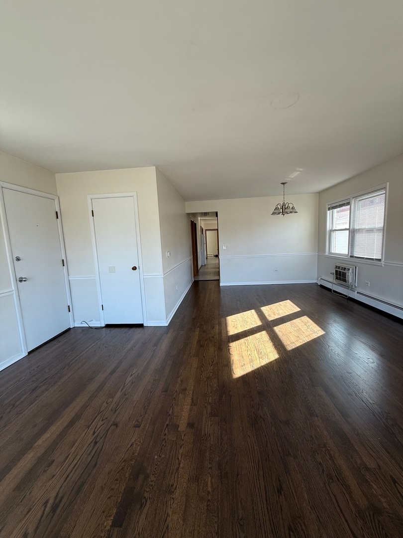 8527 W Berwyn Avenue Unit: 2