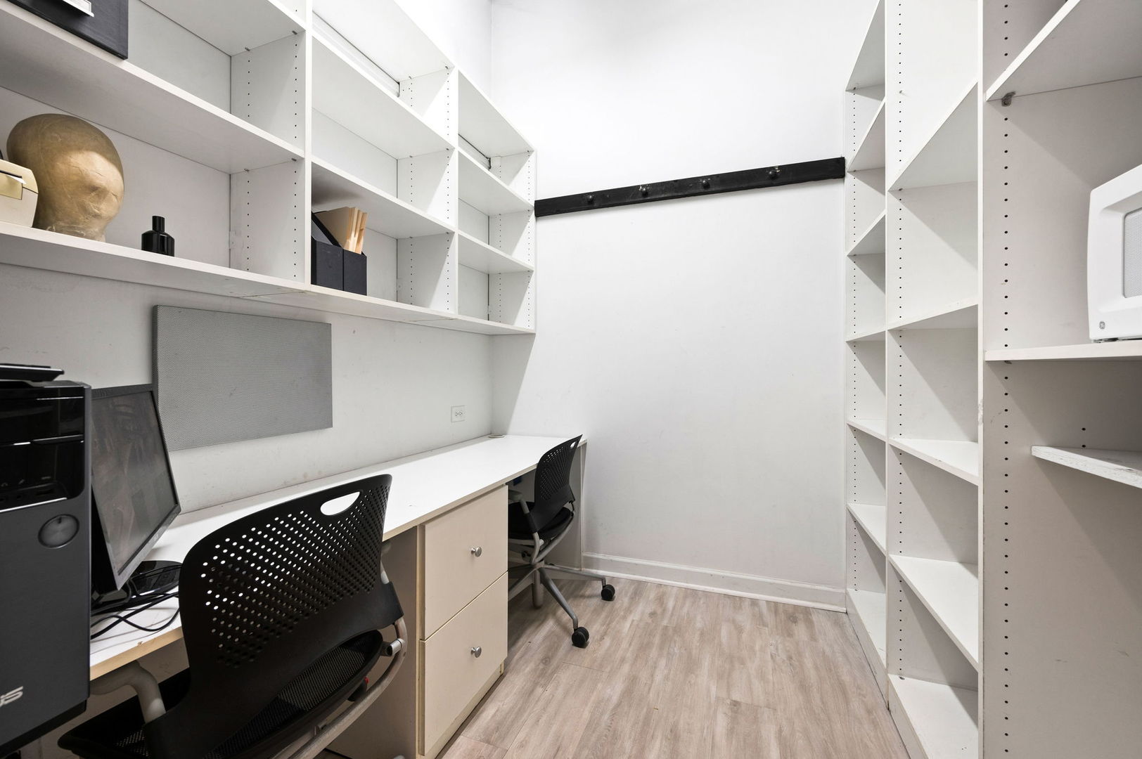 1751 W Division Street Unit: C-1W