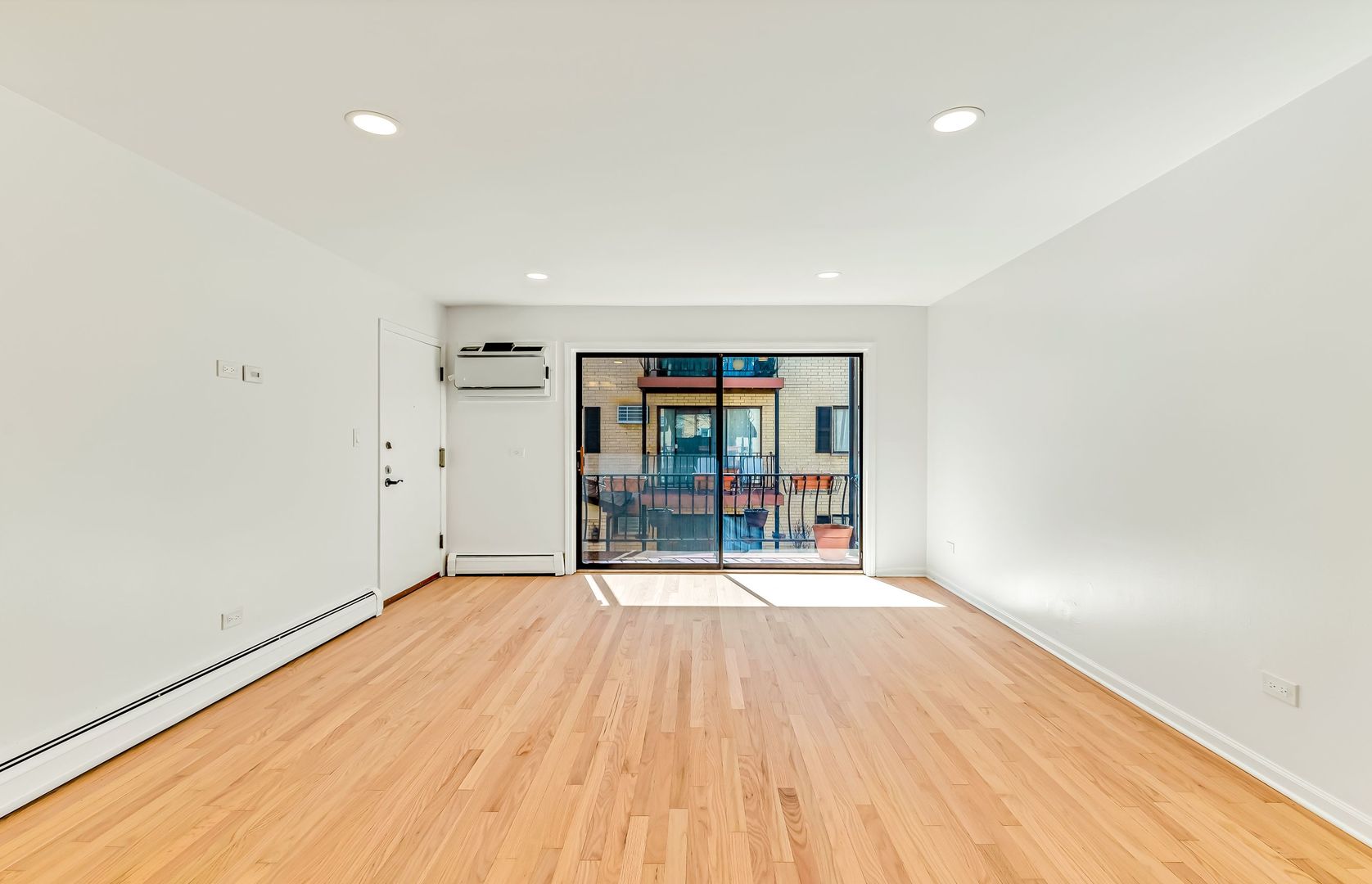 5159 N East River Road Unit: 207D