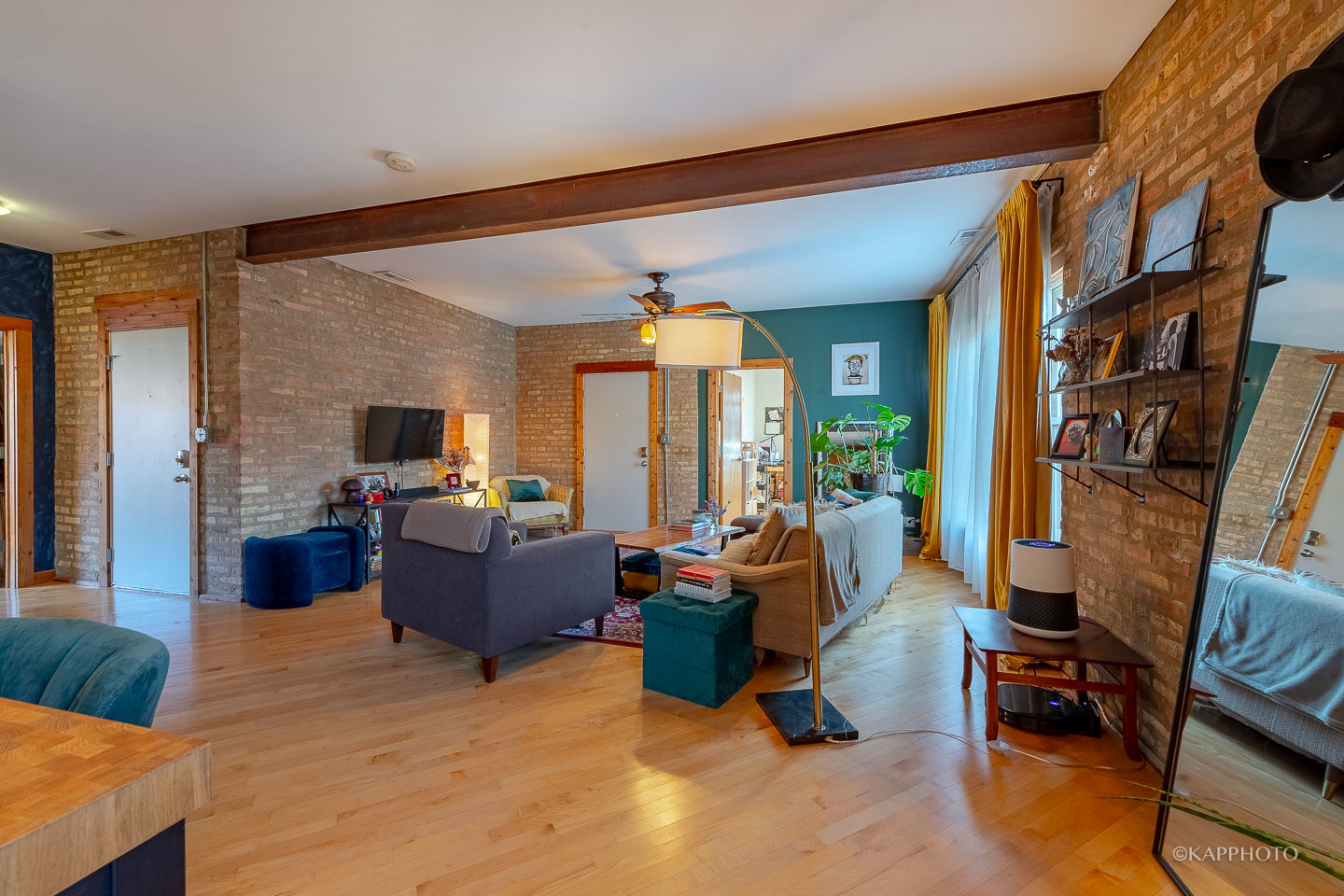 1622 W Columbia Avenue Unit: 3N