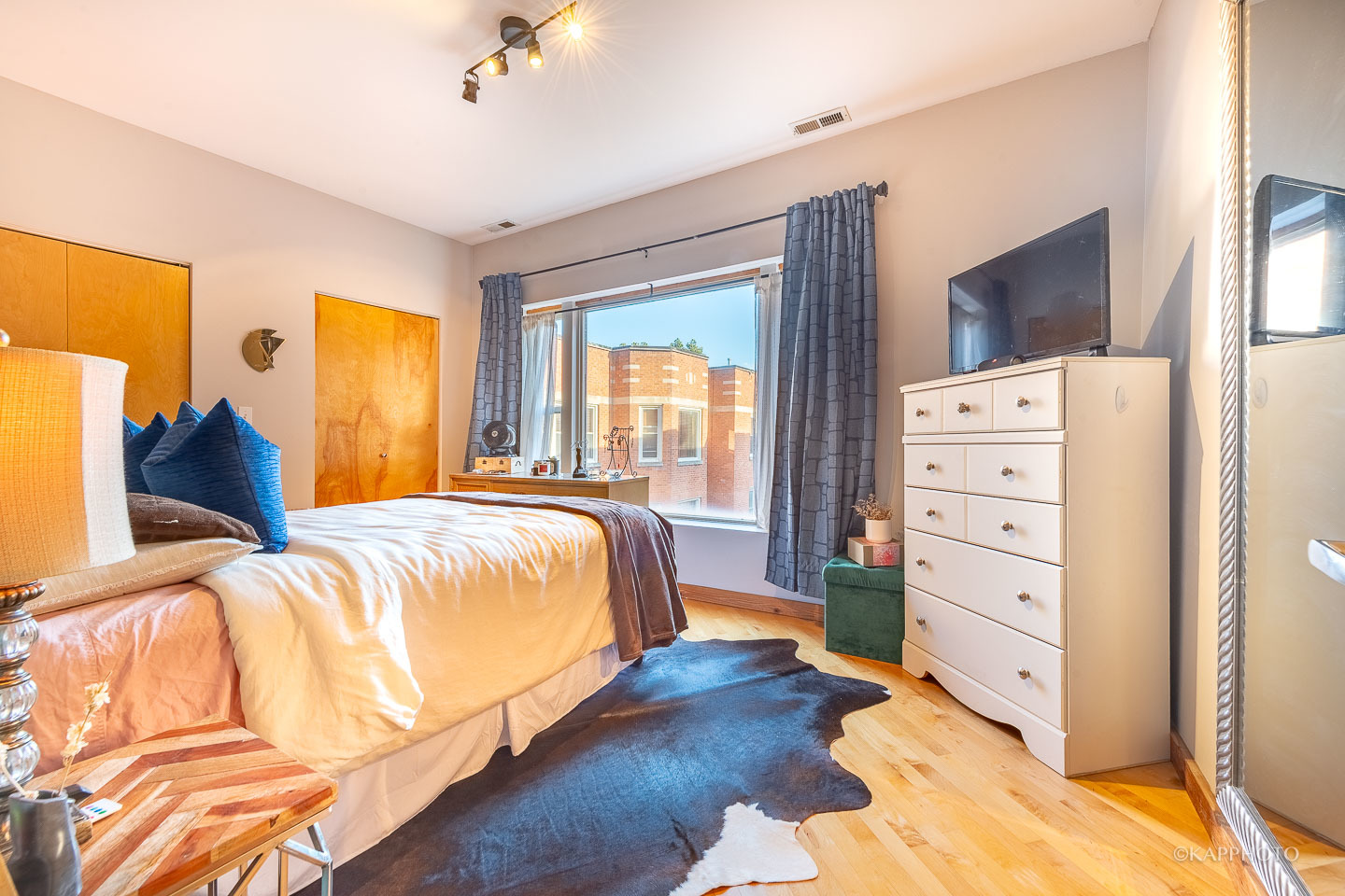 1622 W Columbia Avenue Unit: 3N