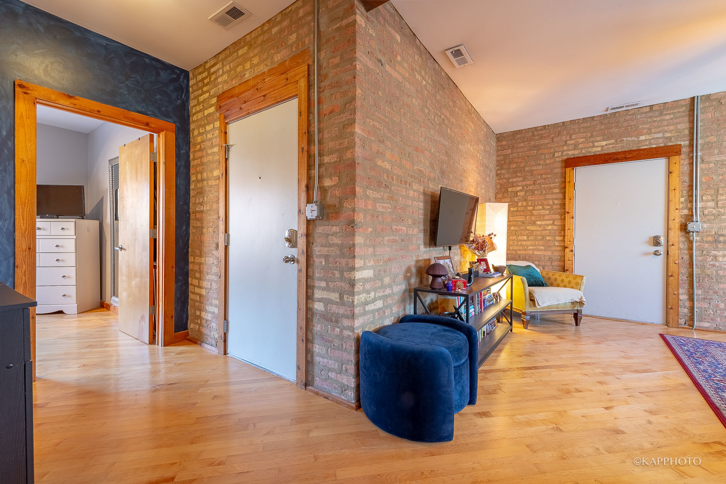 1622 W Columbia Avenue Unit: 3N