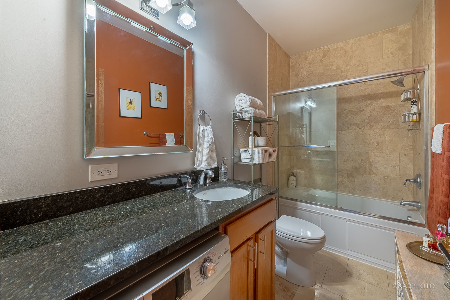 1622 W Columbia Avenue Unit: 3N