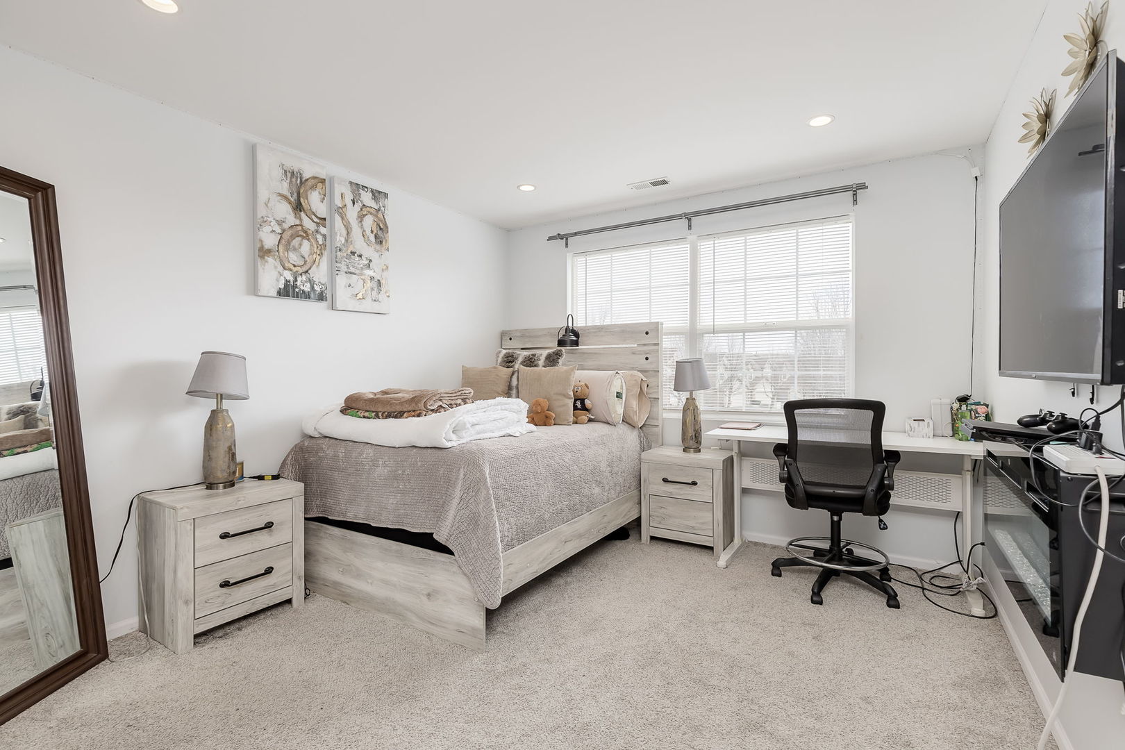 1917 Misty Ridge Lane