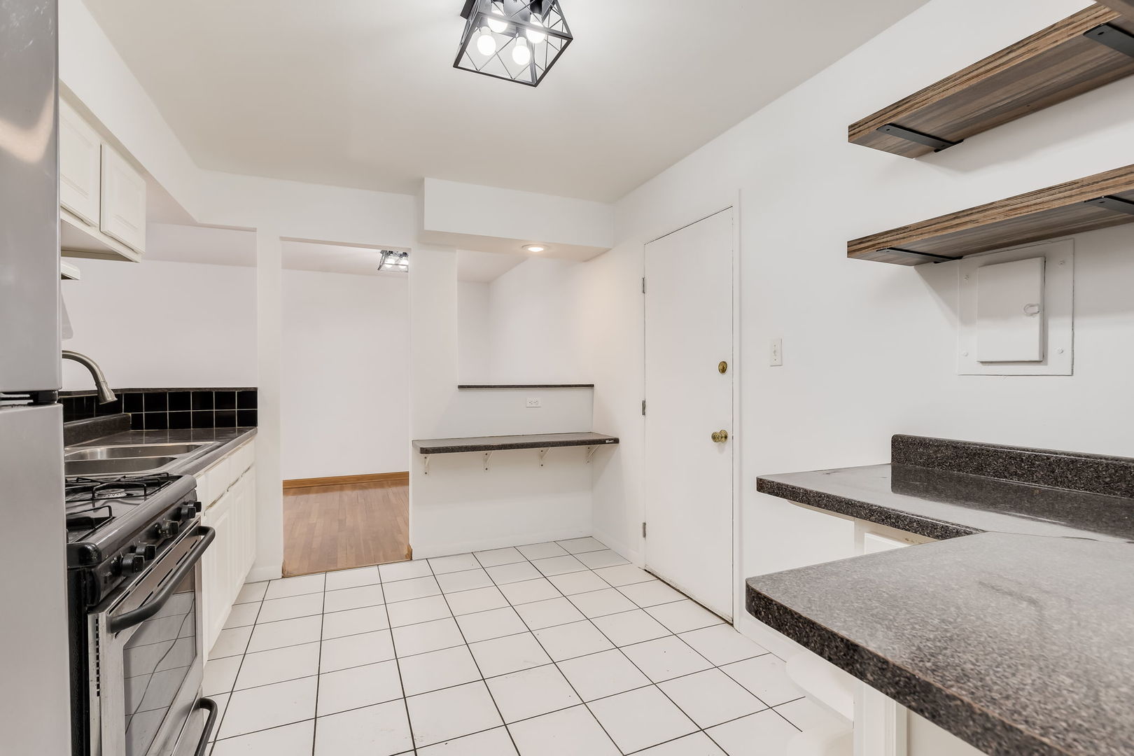8808 N Leslie Lane Unit: 2G