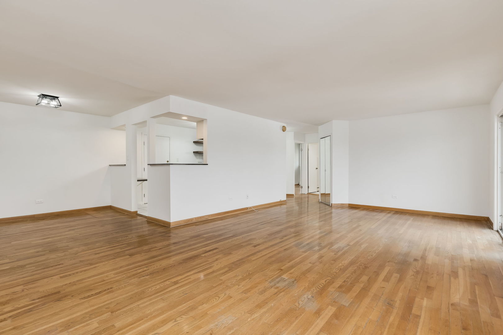 8808 N Leslie Lane Unit: 2G