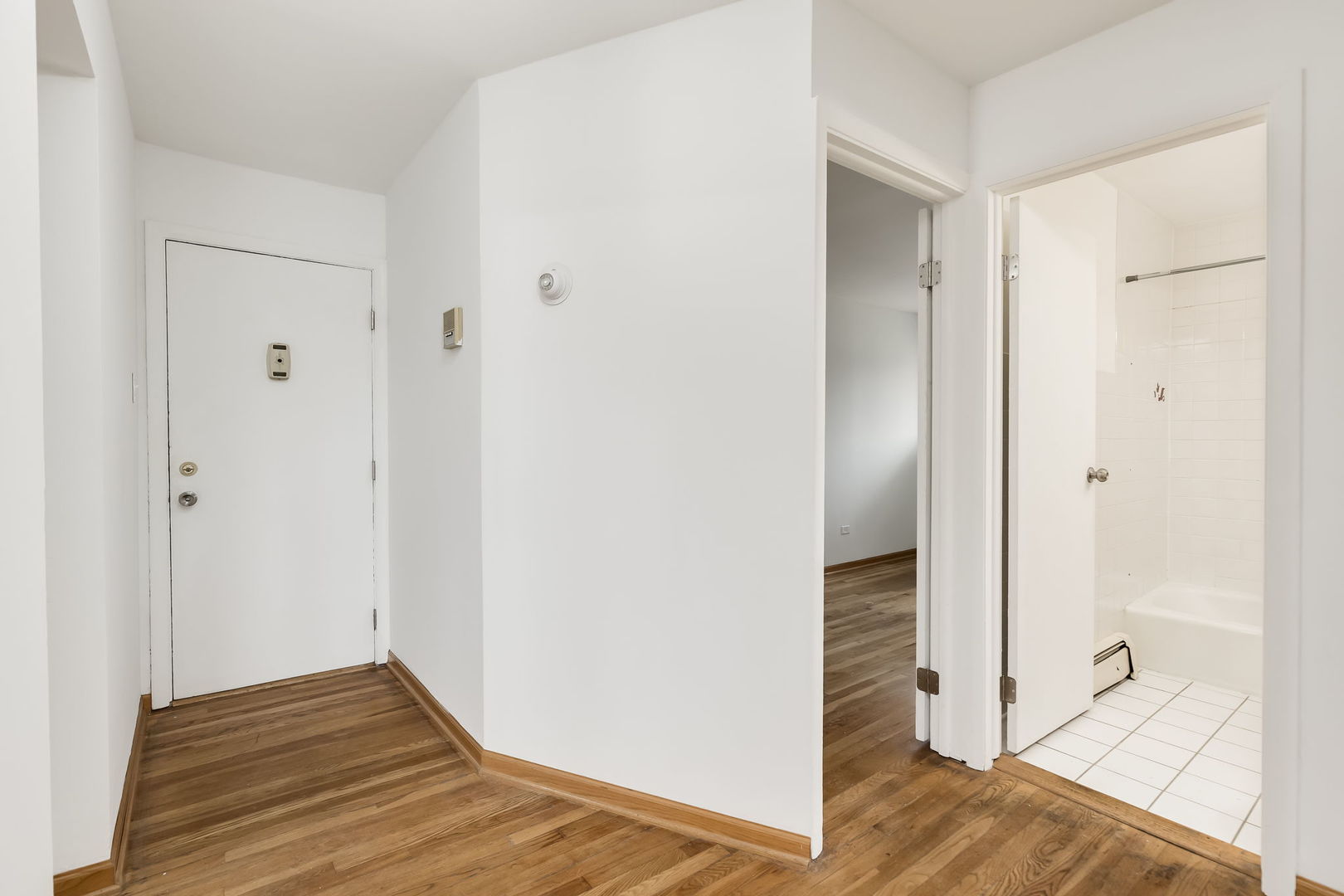 8808 N Leslie Lane Unit: 2G
