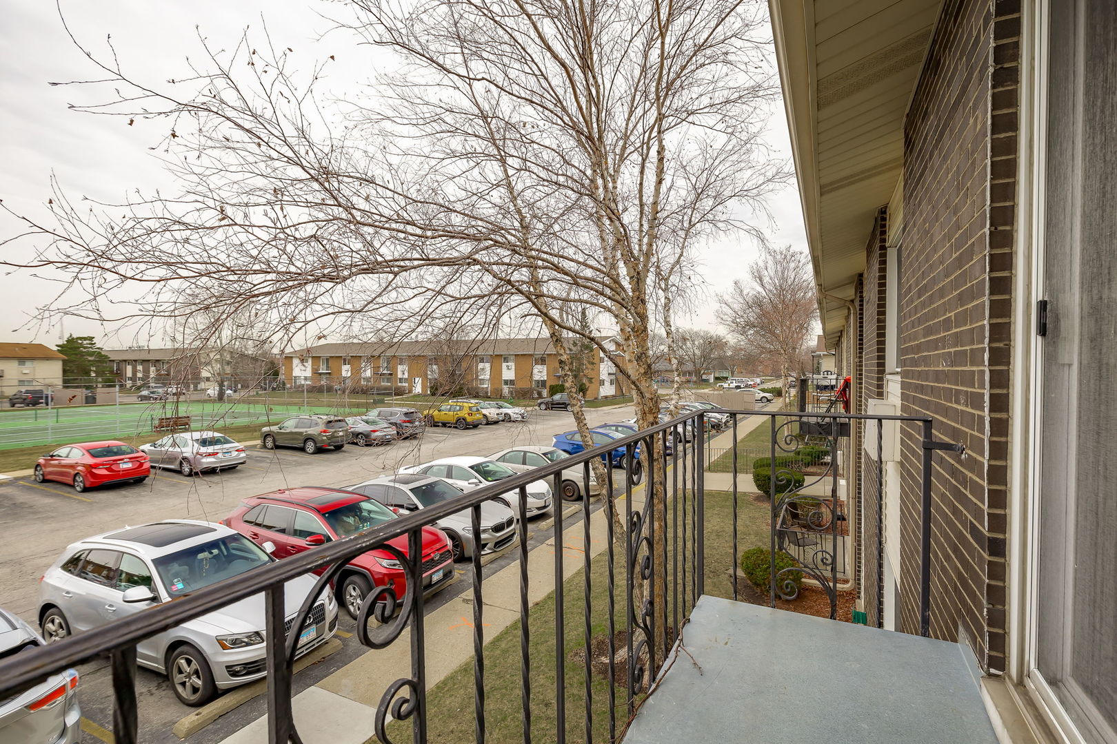8808 N Leslie Lane Unit: 2G
