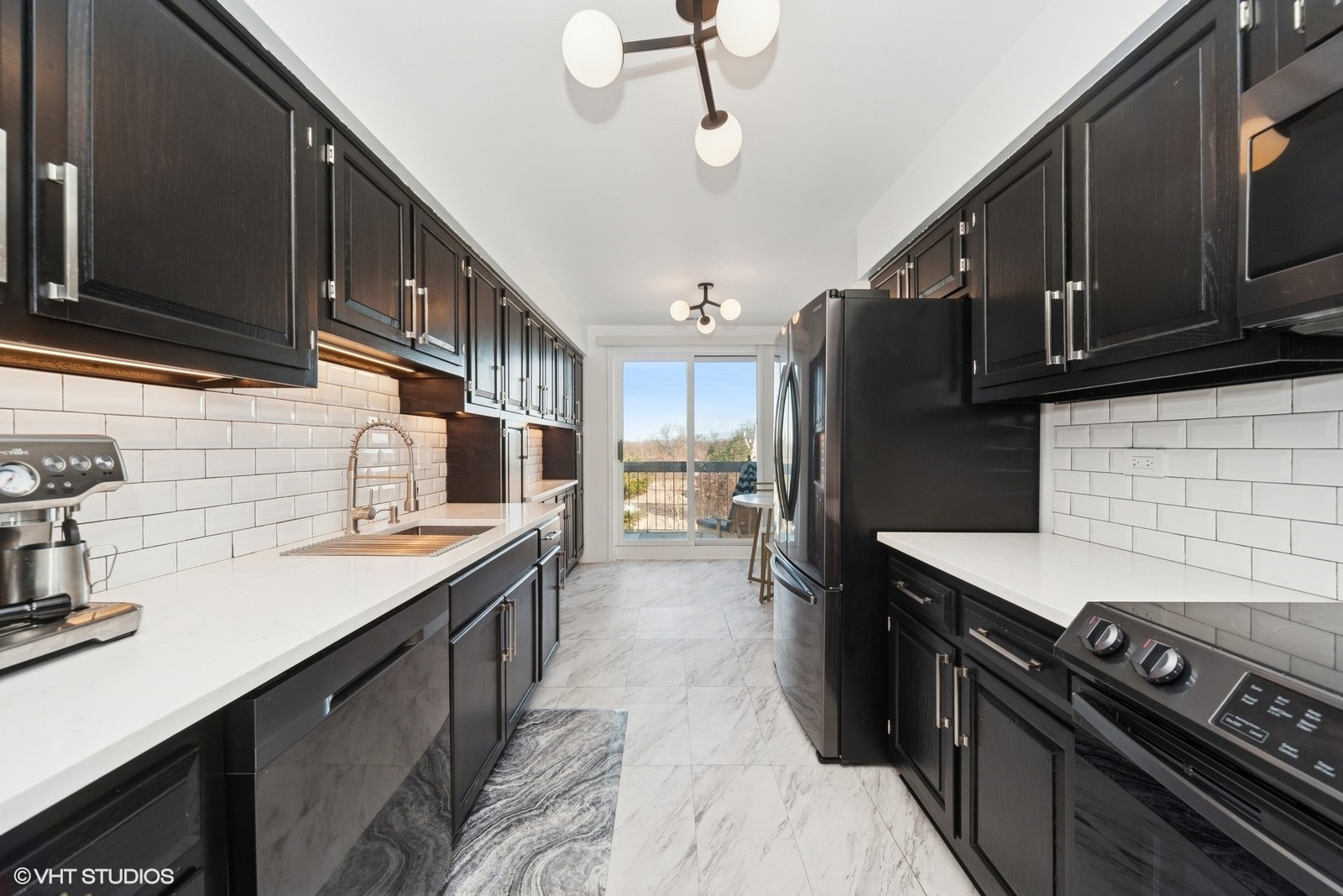 8101 W Courte Drive Unit: 405