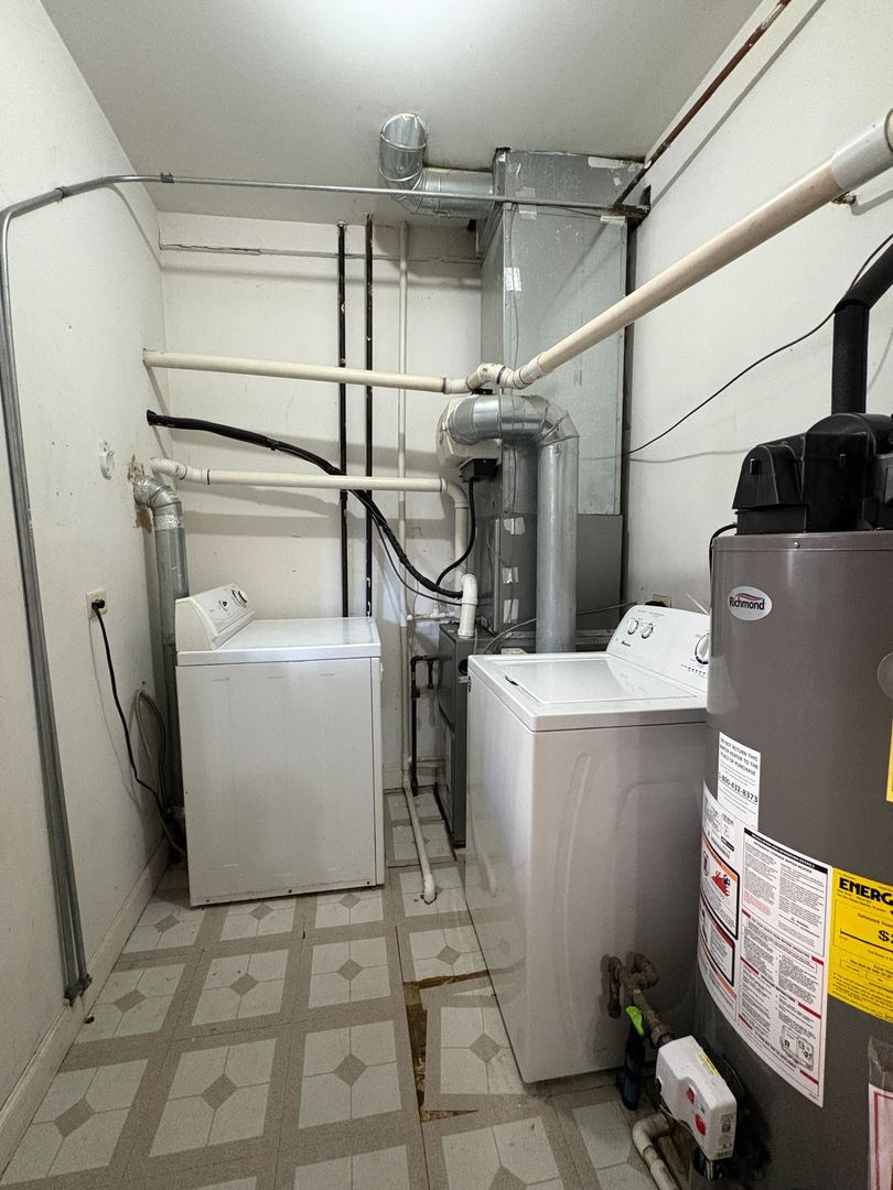1202 W Huron Street Unit: 1