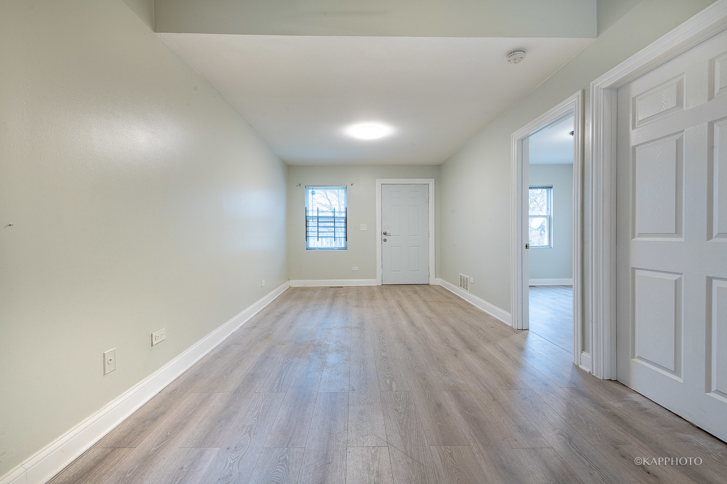 4454 S Shields Avenue