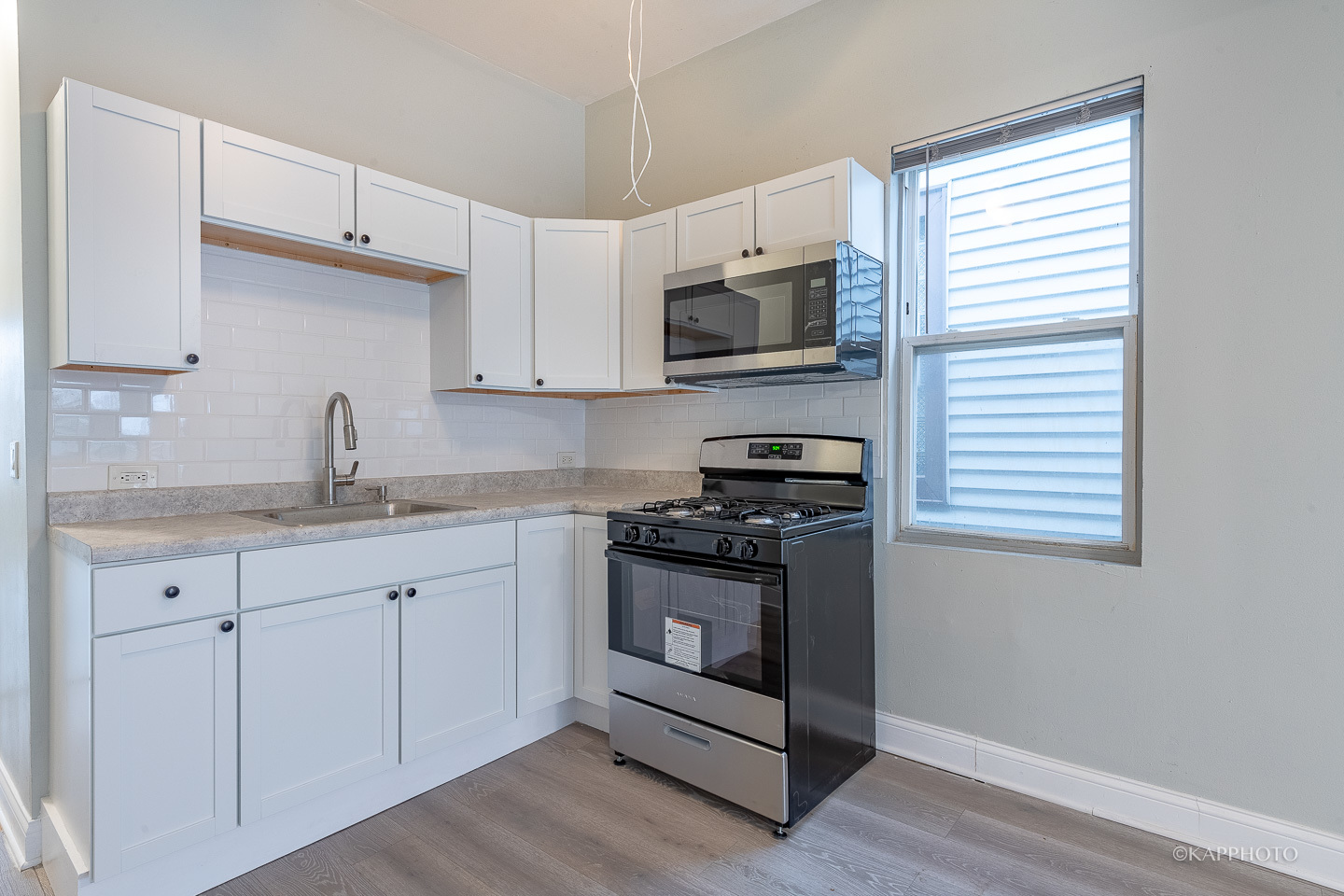 4454 S Shields Avenue