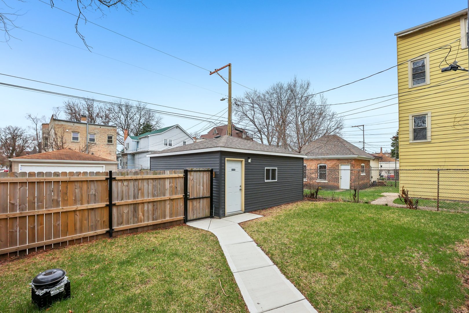 5803 W Superior Street