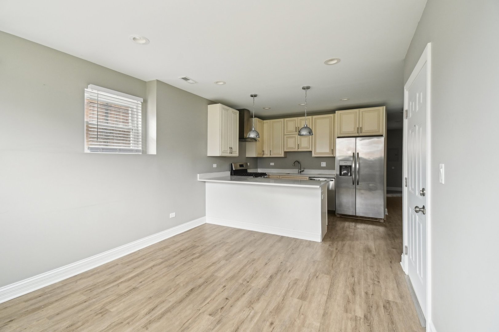 5803 W Superior Street
