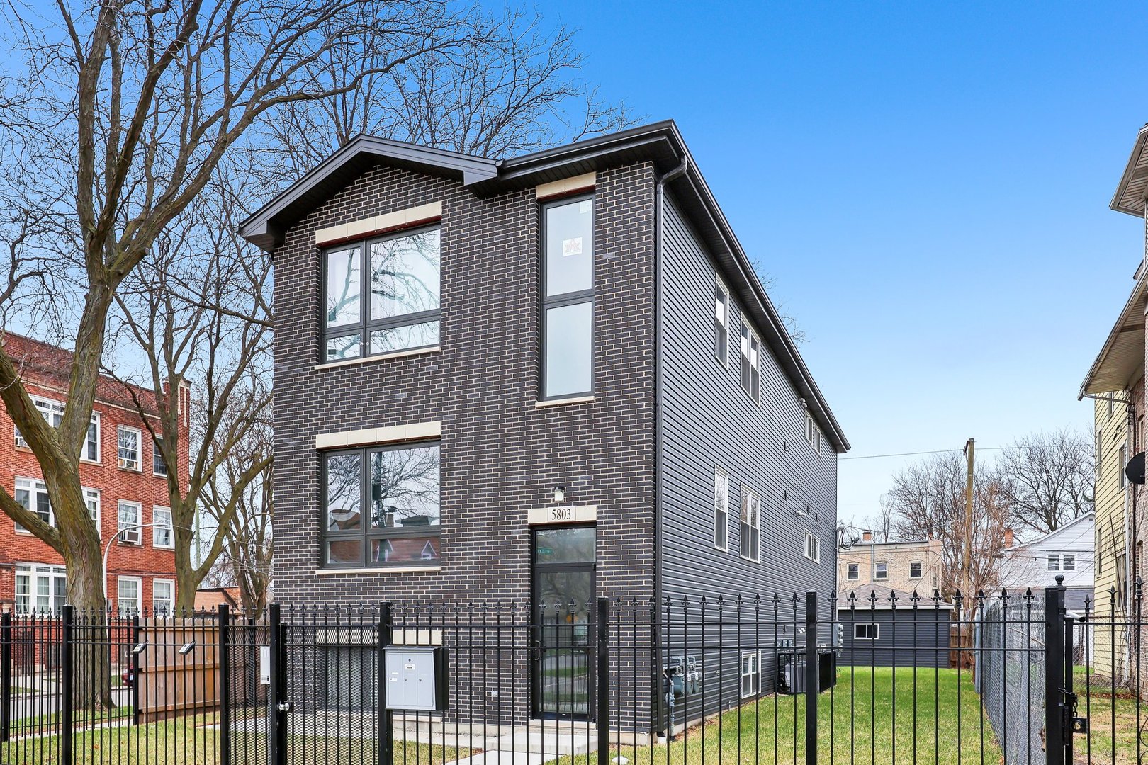 5803 W Superior Street